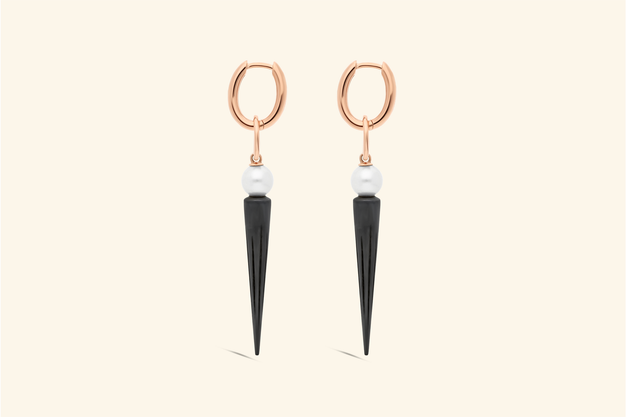 Boucles d'oreilles Pampille, or rose, argent noirci, perles