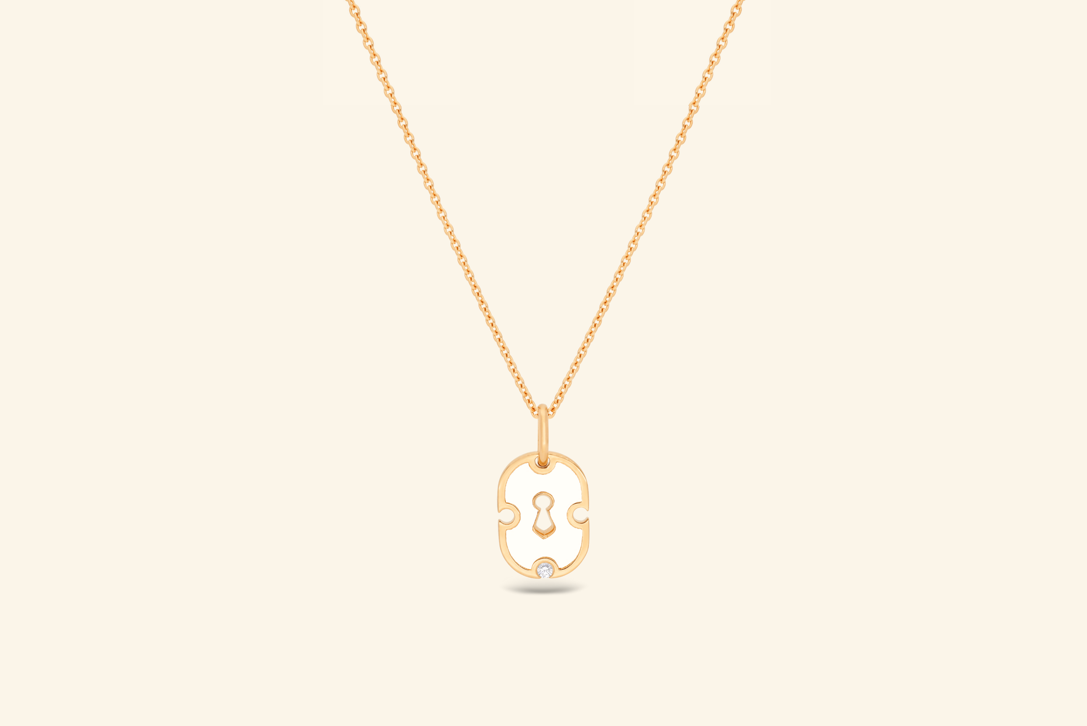 Pendentif Unlock petit modèle, or jaune, céramique blanche, diamant
