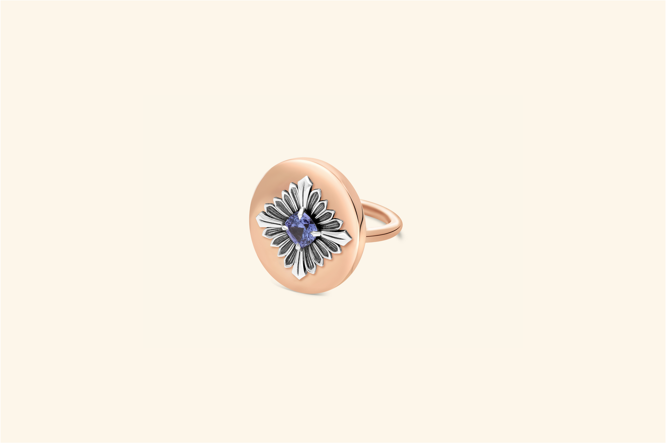 Bague Tag, or rose, argent noirci, tanzanite