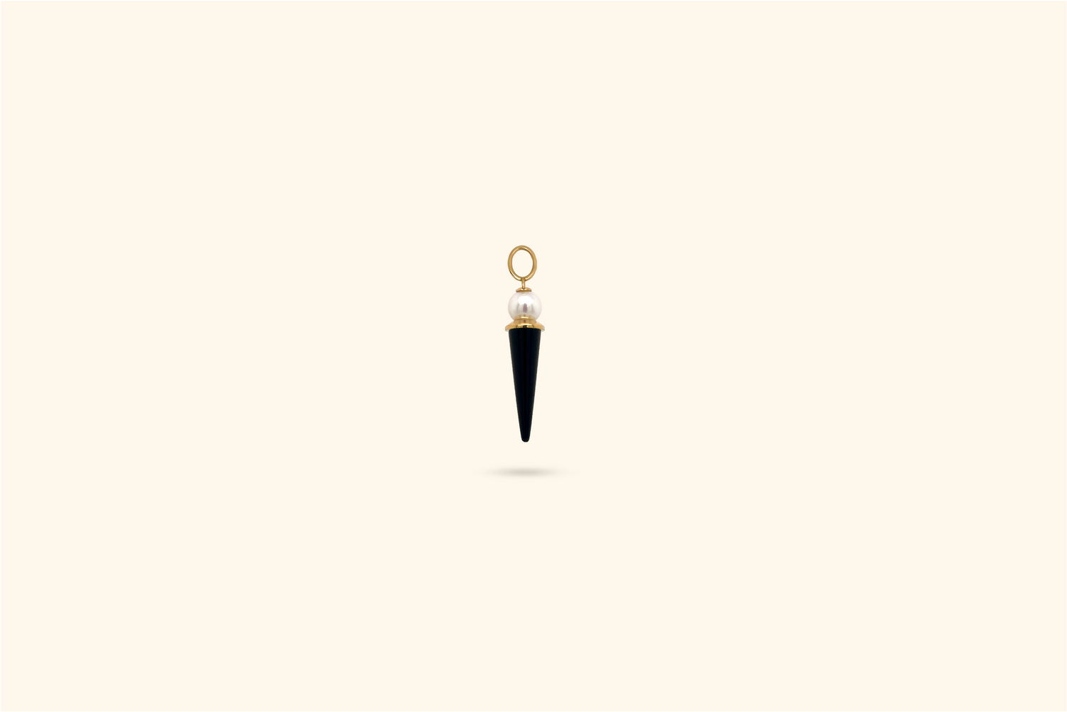 Mini Pampille pendant, yellow gold, pearl, onyx