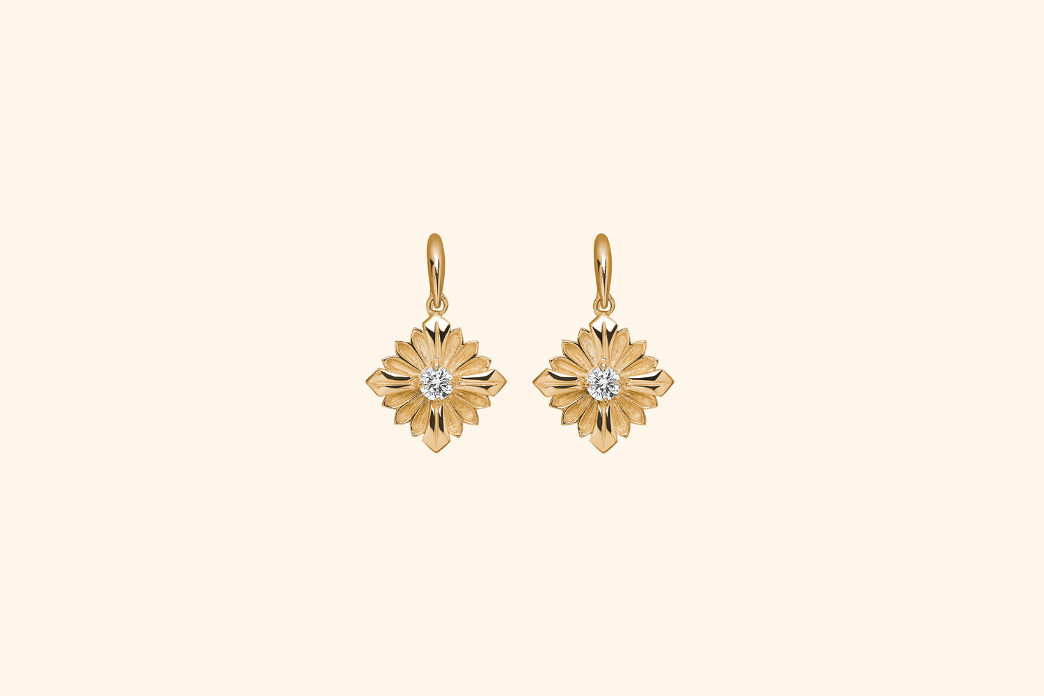 Pendants d'oreilles Stamp, or jaune, diamants