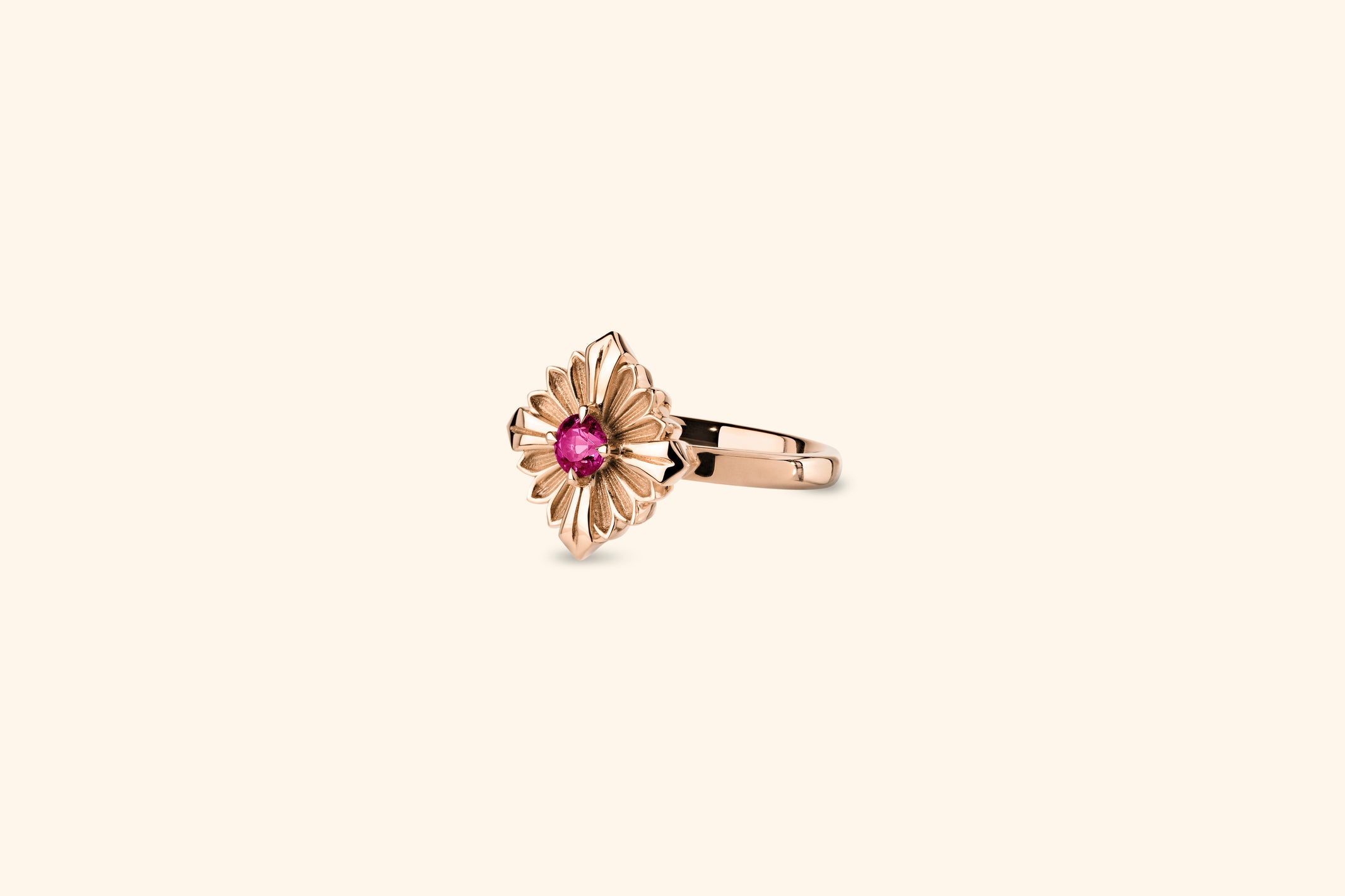 Bague Stamp, or rose, rubellite