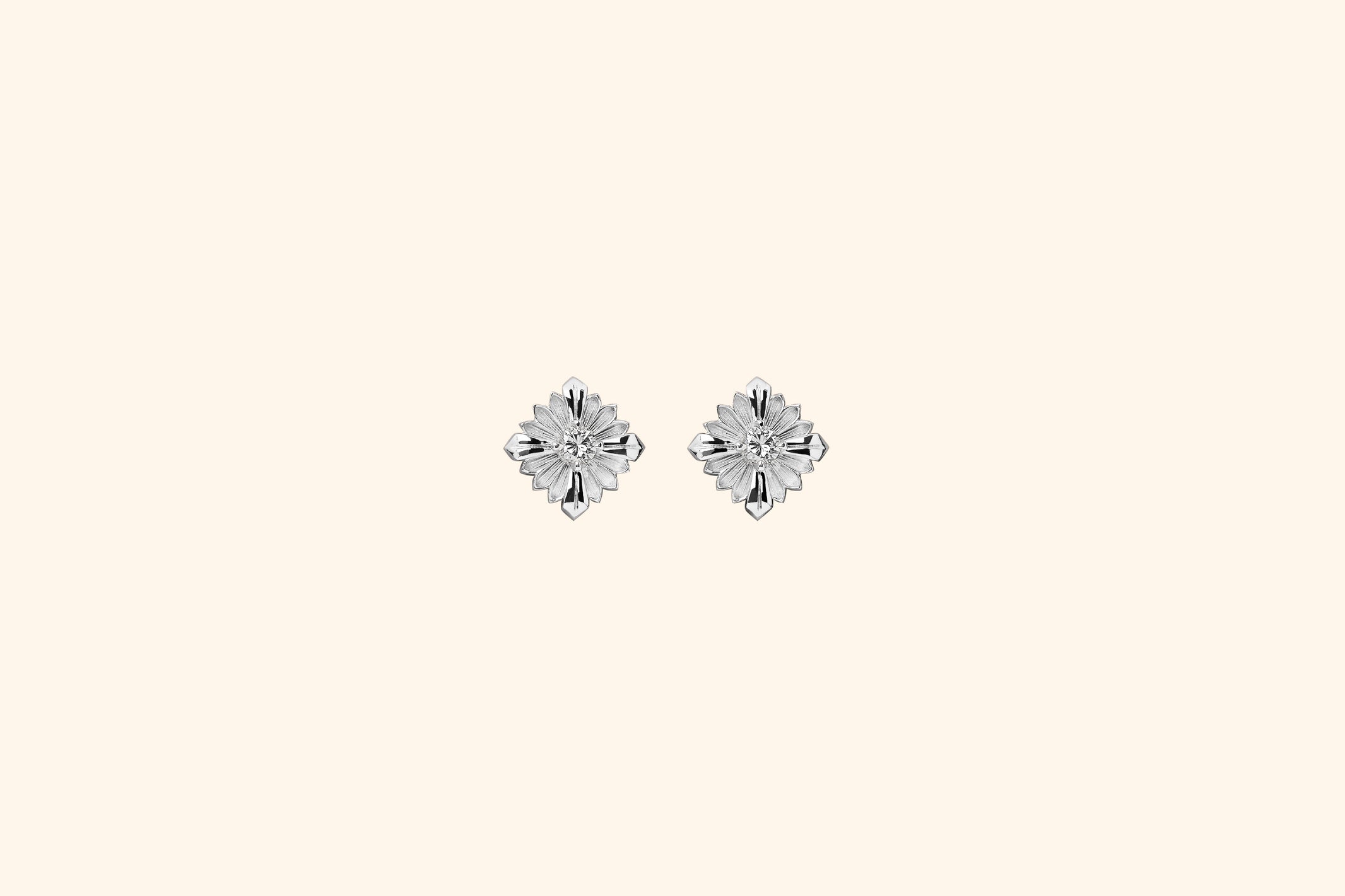 Stamp earrings, white gold, diamonds