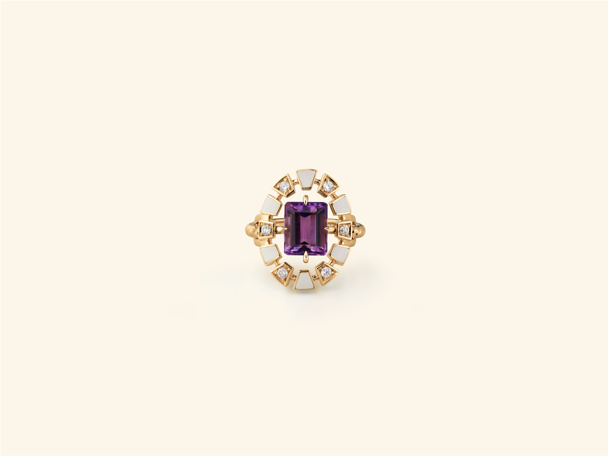 Frame ring, yellow gold, white lacquer, diamonds, amethyst